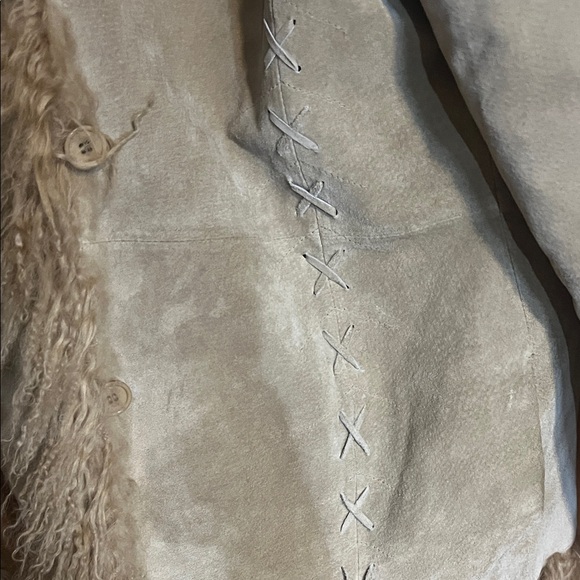 Vintage Fabio Genuine Leather Luxurious Shearling Leather Jacket in Tan - Picture 7 of 12